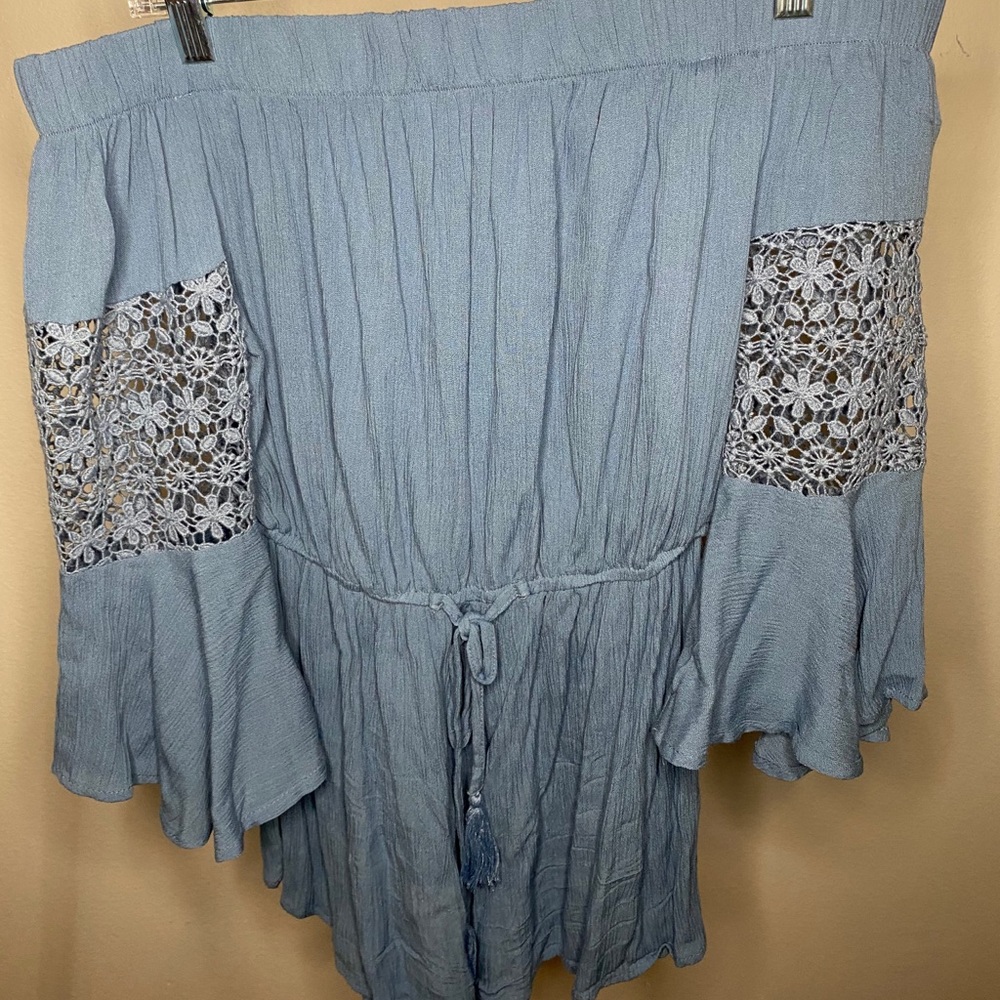 OFF THE SHOULDER ROMPER